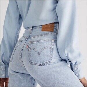 Big E Levis Ribcage Straight Ankle Jeans 26 Super High Rise Light 72693-0111